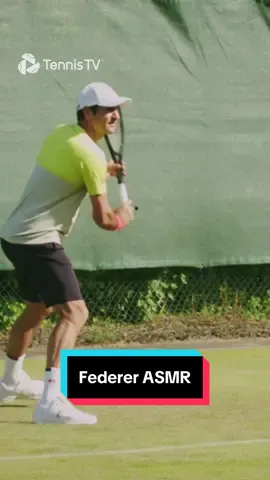 One minute of the sights and sounds of Federer on grass 🌱 #tennis #tennistv #atptour #federer #asmr