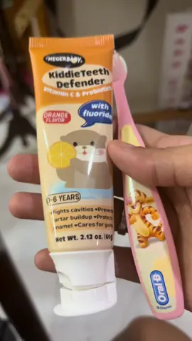 Always check if the toothpaste you’re buying for your kids and babies is with flouride and safe to swallow at the same time #toothpaste #babyneeds #mommy #nanay #misswiss 