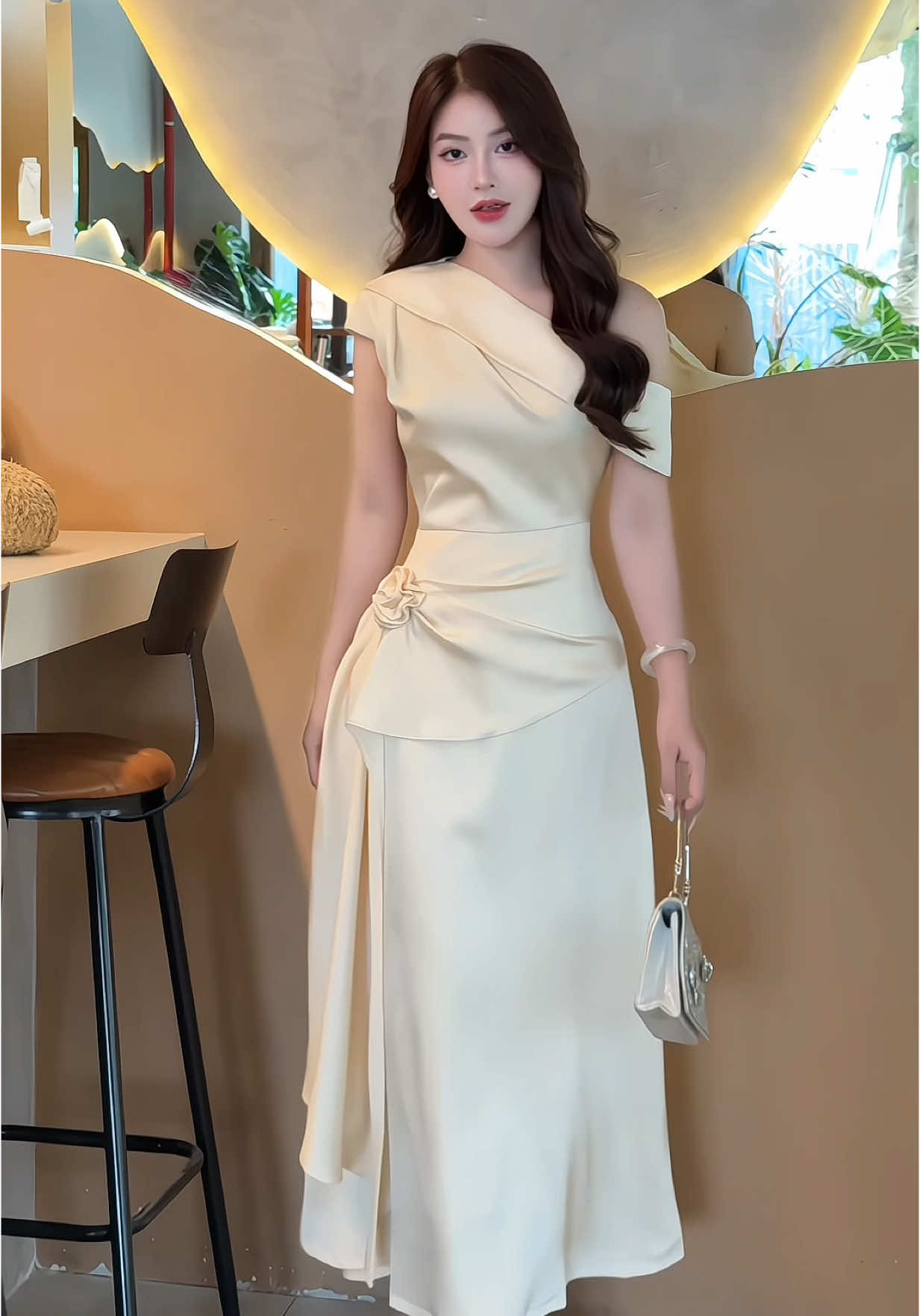 Tình yêu gục ngã, hoá tro tàn 🥰 #xuhuong #lyna_vaythietke #vaydep 