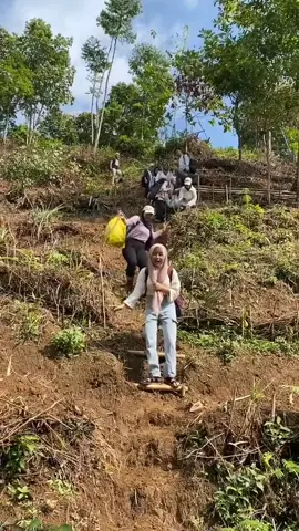Hiburan dulu 😃