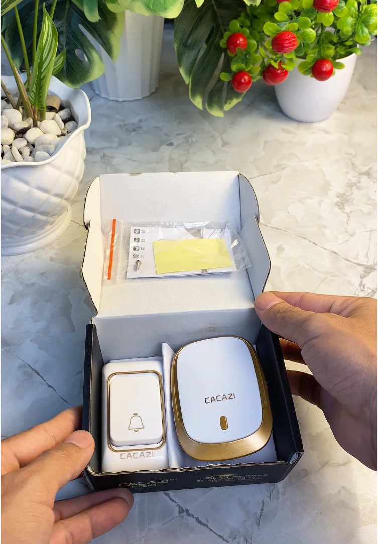 Bộ chuông cửa cảm ứng không dây và không cần khoan tường vẫn lắp đặt được tiện lợi nhanh gọn mọi người ạ. #chuongkhongday #chuongcamung #chuong #chuongbam #chuongcuakhongday #chuongcua #cuacong #hangrao #congrao #nganbaby95 #muataitiktokshop #xuhuongtiktok  @Ngân BaBy 95  @Ngân BaBy 95  @Ngân BaBy 95 