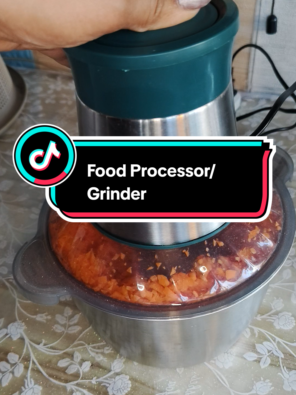 Mas mapa padali nito ang pag tadtad mo seconds lang pino na agad. #meatgrinder #foodgrinder #foodprocessor #2littermeatgrinder #electricfoodprocessor 