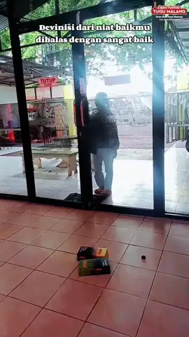 Outlet Lapis Kukus Tugu Malang Cabang Pasuruan 2 siap menerima pesanan anda🤗✨ 📍 Lokasi: Jl. Dr. Wahidin Sudiro Husodo No. 79, Purutrejo, Kota Pasuruan   (Selatan Alfamidi, Samping Kantor Natuna) 🕰️ Buka setiap hari, jam 07.30 – 20.30 WIB   📲 Order via WA: 0851-8961-9114 #lapiskukustugumalang #lapiskukustugumalangcabangpasuruan2 #kulinerpasuruan #kulinerpasuruanenak #pasuruankekinian #pasuruankuliner #pasuruanhits #bakpiatugumalang #bakpiabakartugumalang #gofoodpasuruan #gofoodindonesia #fyp #fypage