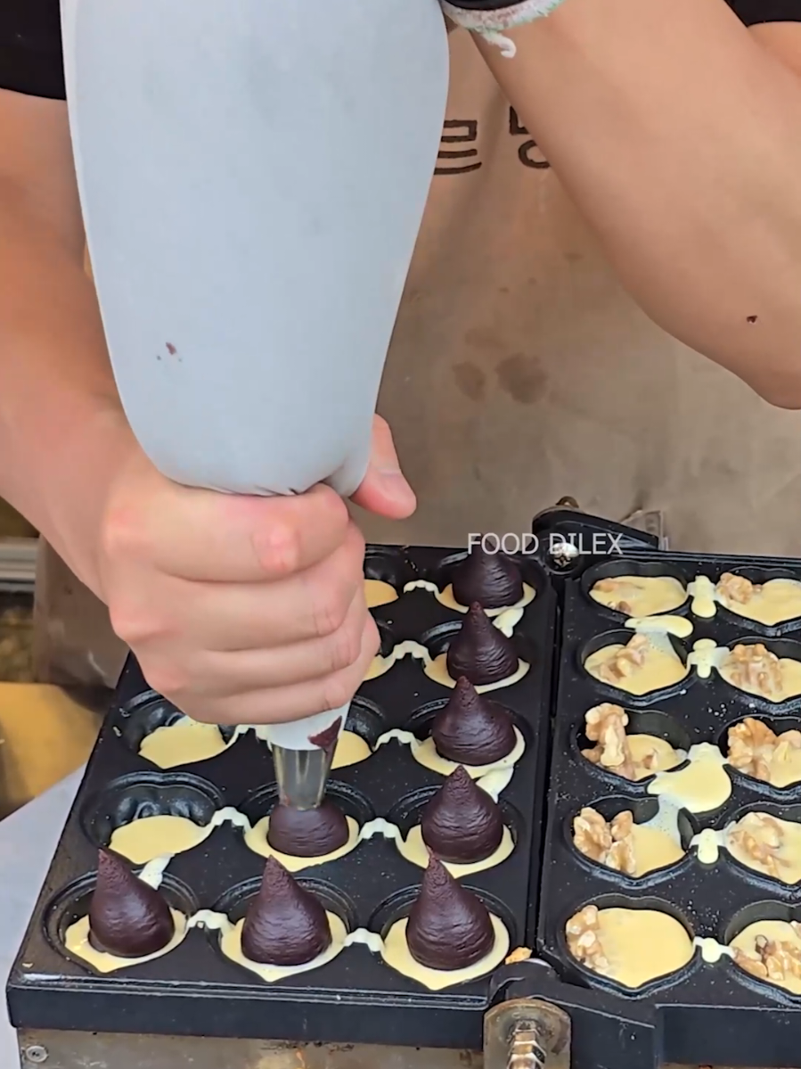 Korean Walnut Cakes  - Korean Street Food #you #tiktok #shortvideo #viral #yummy #shortvideo #viral #trending #youtube #f #foryoupage 