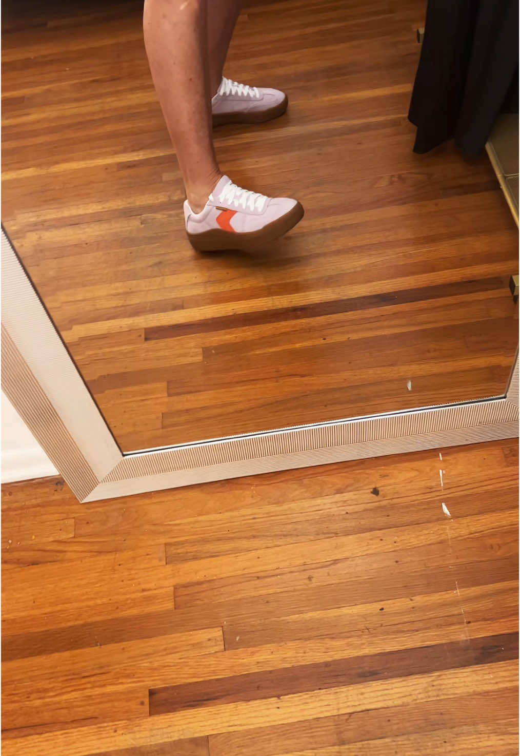 Not an add but should be ! Doing it right @Dr. Scholl’s ! #shellyshow #sharp #sneaker #sneakers #GlowUp #comfyshoes 