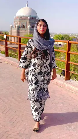 Multan #1millionviews #foryou #unfreezemyacount #viralvideos #trenidingvideo #trenidingvideo #statusvideo #laibafareedvlogs #سنگت_ویڈیو_وائرل_کریسو_آپ_ہیں🥀🌼🙈✨🎇 #saraiki__status #eidmubarak #firyoupage #saraikipoetry #saraikistatus #viral #poetry #statuspoetry #videoforstatus #trenidng_vedio 