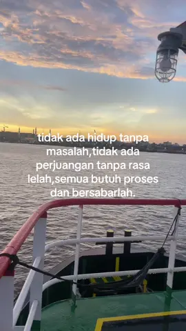 Ini hanyalah tentang waktu#masukberandafyp #fypシ゚viral #foryou #beranda #proses #viral #perantau #sulawesiselatan #kalimantan 