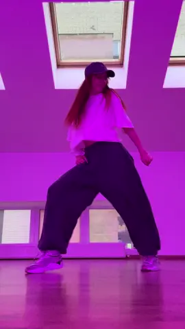 @hobipower @BTS #dancechallenge #fyp #dance #kpop #kpopcover #jhope #btsarmy #jhope_bts #bts_official_bighit #jungkook #iwonder 