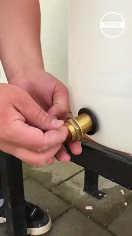 DIY Barrel Faucet #DIY #faucet #barrel #hack 