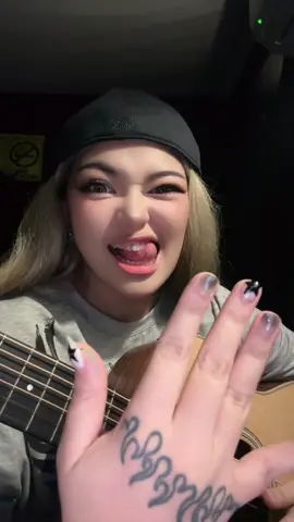 ayoko na mag gitara