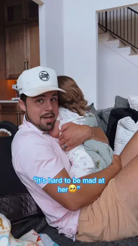 These lessons are hard to learn but they’re so important🤍 #toddler#toddlersoftiktok#toddlers#dadsoftiktok#MomsofTikTok#parenthood#family#babyfever#baby#babies#cutebaby#mom#dad#family 