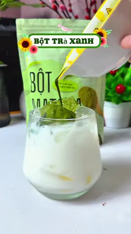 Pha bột trà xanh bịch 200g này chắc uống cả làng mấy tháng mới hết. Ai ghiền matcha nên mua nha. Thơm ngon lắm #tieuphung2710_ #botmatcha #botmatchacozy #matchalatte 