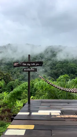 ផ្ទះលំហែរ​ អាកាសាភ្នំត្បែង​ Akasa Phnomtbeng ខេត្តព្រះវិហារ​ in Cambodia 🇰🇭🇰🇭🌧️🐿️🪵🌿
