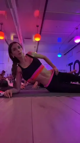 Hot Pilates with @Fruit Riot 💛💚🩷 #workout #pilates #fruitriot #events #influencer #fyp #foryou #viral 