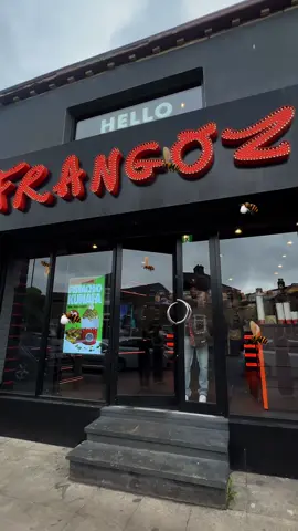 Wondering what the BUZZ🐝 is about? Try our delicious HoneyQ wings today!  #bradford #uk #halifax #leeds #fastfood #halal #restaurant #placestoeatyorkshire 