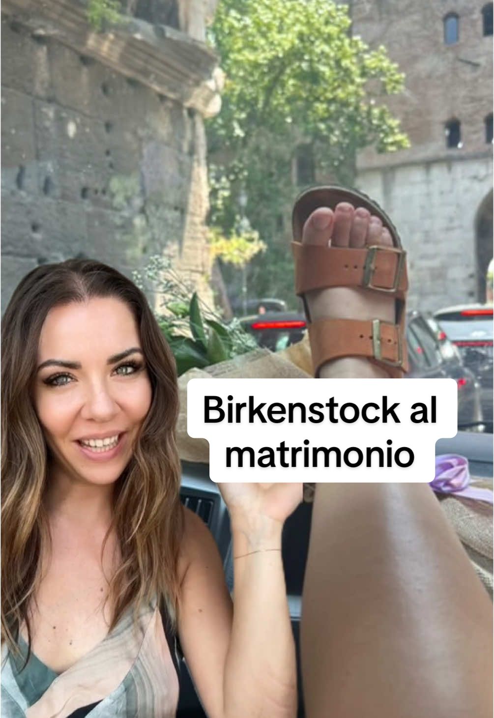 Un matrimonio senza regole. Libero. Vero. Per me spettacolare. Birkenstock incluse 😝 Auguri a @flavia.carlini 