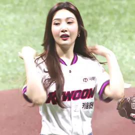 eu servindo face card  #redvelvet #joy #fy #fyp #parksooyoung #joyedit #redvelvetedit #viral #Kpop 