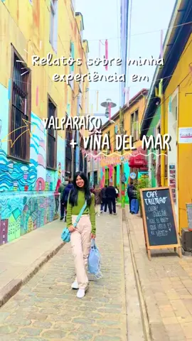 Viña Del Mar + Valparaiso (Chile🇨🇱) por conta própria 🚌 *Relatos sobre a minha experiência!  *Super recomendo também vocês agendarem com empresa, pois fica um preço fixo, e mais confortável e cômodo . -Porém, eu prefiro ir sem empresas, pois não gosto de turistar de forma “corrida”. 🚌Ônibus para Valparaíso: 40 reais  🚌Ônibus retorno para Santiago saindo de Viña na mesma faixa de preço  🚎Ônibus locais que usei para deslocamento entre as cidades: VALPARAÍSO -Viña Del Mar : 500 pesos(15min) Viña Del Mar -Dunas de concon:msm faixa de preço (10 minutinhos) Dunas de concon -Rodoviária de vina del mar : msm faixa de preço  💰Leve pesos! Não leve só o cartão, pois os ônibus locais só aceitam PESOS🏖️ -Valparaíso: Gostei de ter ido, é um lugar cercado de arte. E mais em conta em relação à vina!Mas não voltaria outra vez (talvez )  -Viña Del Mar: me agradou demais, cheiro de rosas pela cidade, e a vista me ganhou! Ficaria hospedada só lá , se pudesse. O mar, extremamente gelado kkkk  Com certeza tem mais coisas para fazer em Viña, e tb em Valparaíso! Porém fui em alguns pontos,  andamos muito em um dia!  Meu powerbank descarregou, minha bateria do celular até acabou kkk voltei para Santiago sem bateria 🤣 Chegando na rodoviária em Santiago , consegui carregar um pouco o telefone , e pedi um Uber para meu hostel . Na volta de vina para Santiago, voltei sozinha, falei que não ia dormir, mas eu dormi kkkkk só sei que entreguei minha alma, e só desci do ônibus quando avistei o ponto final kkk e é isso! Não estou indicando o melhor roteiro, mas retratando minha experiência! Fui em outubro do ano passado🫶✈️ ( postando tudo atrasado sim pq eu sou assim 🤣) #viajar  #chile #litoralchileno #litoral #valparaiso #vinadelmar #passear #viajar #turismo #chiletiktok #viajarsozinha #viagemtiktok #viageminternacional #viajando 