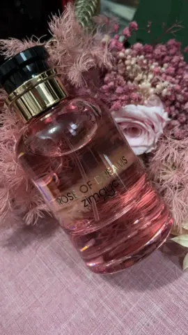 Amoy expensive ang atake mo dito. Long lasting up to 8hrs, kahit nasa laundry na damit andon pa dinnnn 😭 #roseofdreams #roseofdreamszimaya #zimaya #zimayaperfumes #ArabTikTok #arabperfumes #arabperfumesforwomen #arabperfumerecommendations #fyp #fypシ゚viral #foryou #foryoupage #foryourpage 