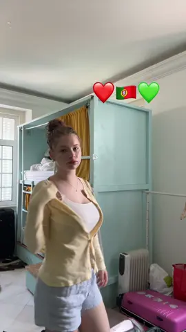 #lisbonportugal #fyp #outfitinspo 