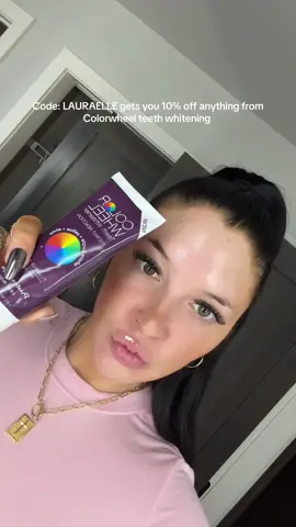 The best thing to give your teeth an instant whiter and brighter smile.. a must have 😍 @purpletoothpastecwp check the 🔗 in bi0😍🦷🦷 #whiteteeth #purpletoothpaste #colorwheeltoothpaste #colorwheelteethwhitener 