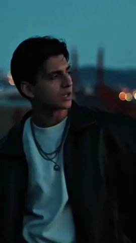 “DIES-Renksiz Rüyalarım” klibiyle tüm platformlarda yayında🍂 #dies #keşfet #rap