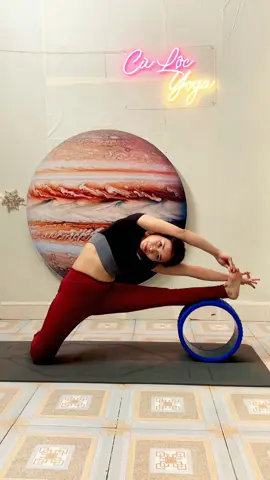 #CapCut mở khớp háng với vòng #yoga #yogawithculoc #dailyyoga #balancing #hipopening 