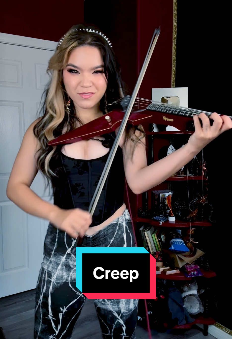 @Radiohead shred violin version!  Song: Creep by Radiohead  Performed on electric violin by Mia Asano  #violin #violinist #electricviolin #electricviolinist #music #musician #miaasano #shred #rock #altrock #90s #1990s #90smusic #radiohead #creep 