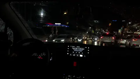 LANY playlists + rainy season + night drives. 💕 #LANY #lanysongs #nightdrives #rainyseason #toyotaavanza #cebucity 