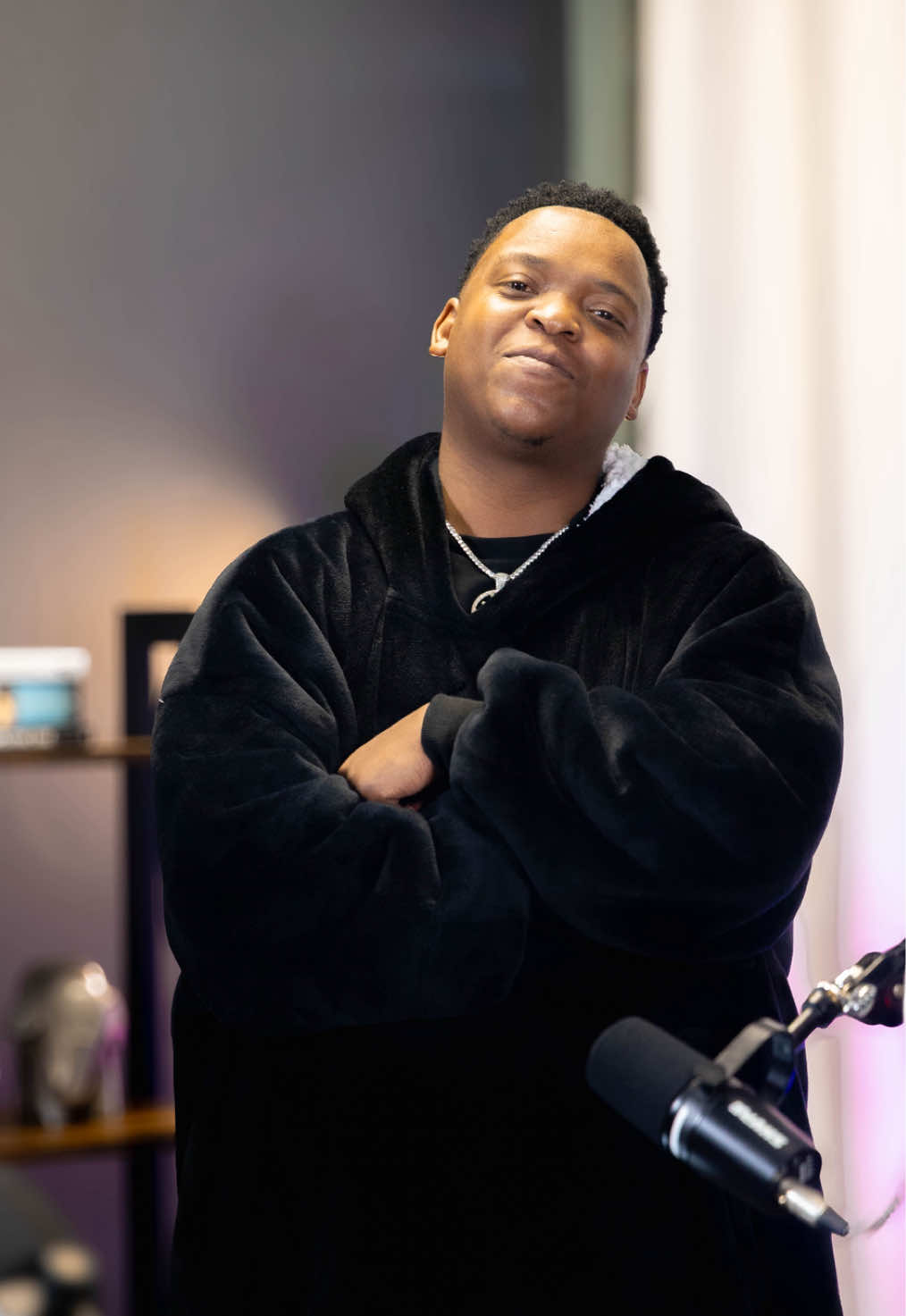 Celebrities are just people guys. #theuppodcastu#upclosezaP@PD JokesD@Dezz_lee💎P@Palesa L #t#tik_tokc#celebritiesf#fypシ゚