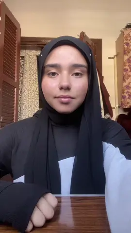 اولاً مقلعتش الخمار بس مش هعرف الفه على الكابيشو ولبسي واسع فا محققه الشروط+ ثانياً ده مش إعلان جيبو من اي شركه الزيت انا بجيب من الحواج لكن طبعا في انواع جودتها احسن بكتير زي امتنان او غيره وان شاءالله تستمروا عليه وتلاقو احلى نتيجه 🤍 ‏#fypppppppppppppppppppppp #fyp ‏#fypage #trending #viral #explore #foryou #fyp #fyps #foryou #trending ‏#tiktok #foryoupage #fypage #viral ‏#funny ‏#fffffffffffyyyyyyyyyyypppppppppppp 