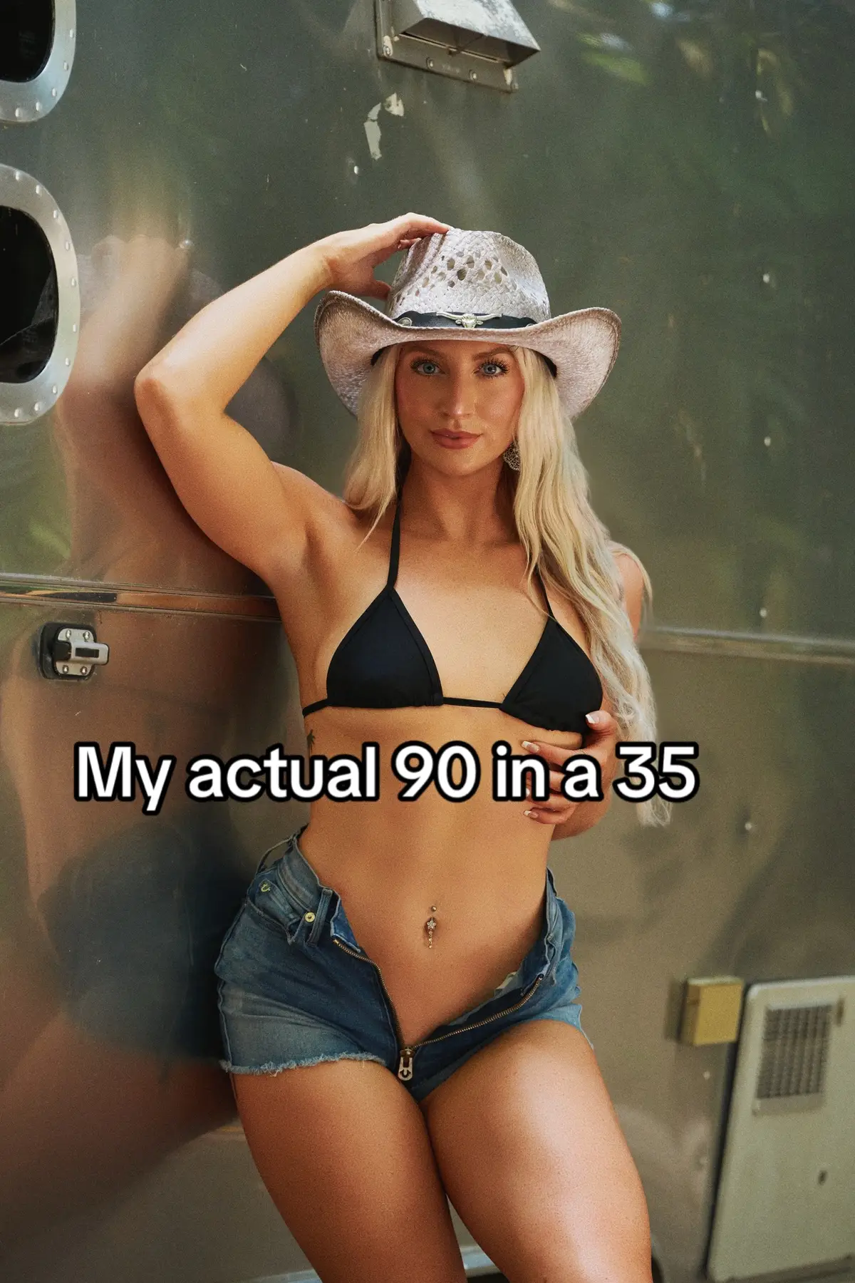 #90ina35 #trending #blonde #ithits 