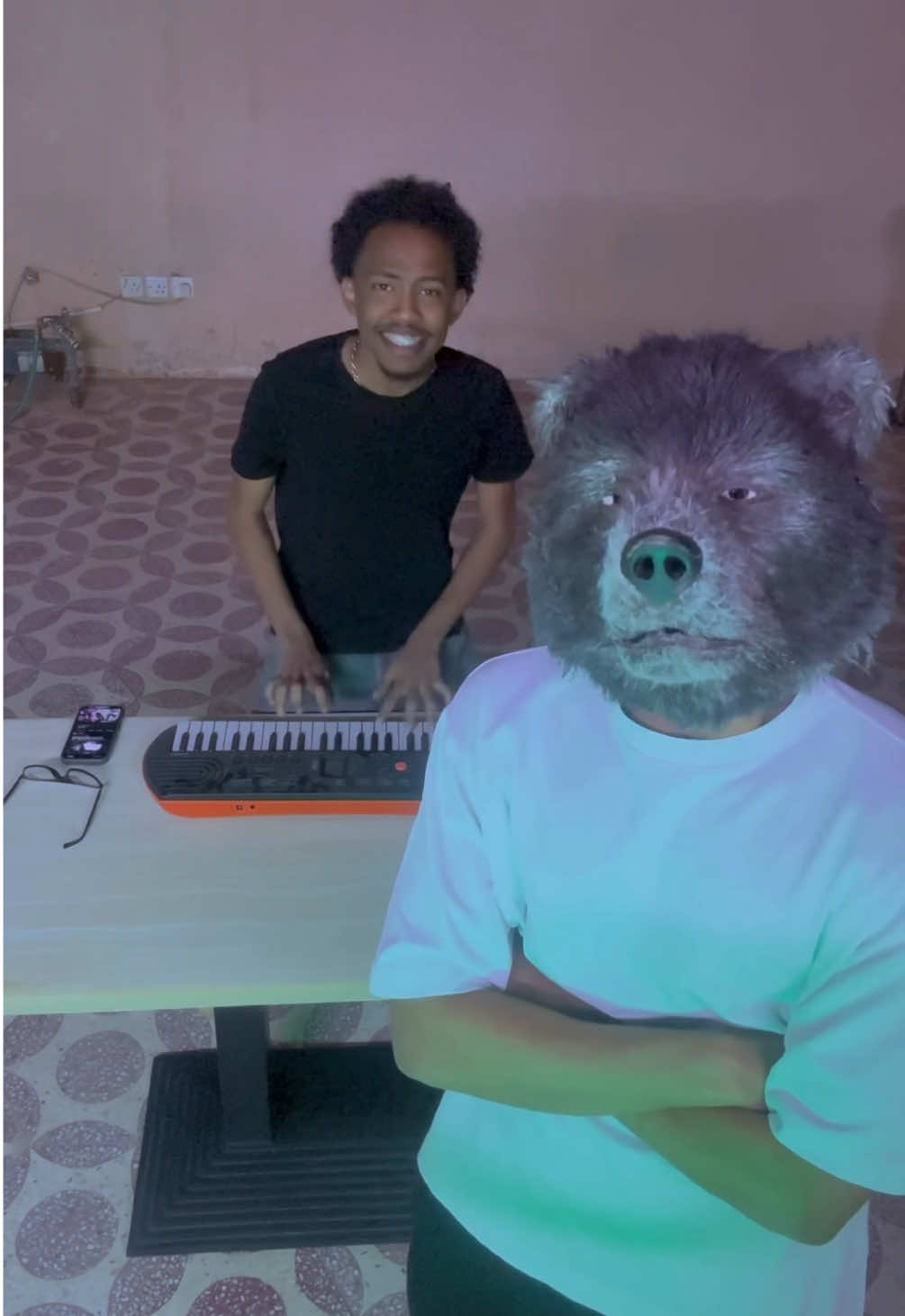 دايرين مشاركاتكم يا زمبارين @Colo | كولو #viral #ستيڤ_الدب #fyp #sudanese_tiktok #كولو 