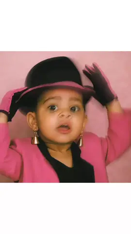 Lil Betty having real problems with that hat😭😭 but she gotta get this message out this old lady told her #nopain #nogain #betty #bettywright #oldschool #oldies #viral #fyp #trending #babytiktok #viralvideo #babytok #cutebaby #fy #fypシ #babygirl #baby 