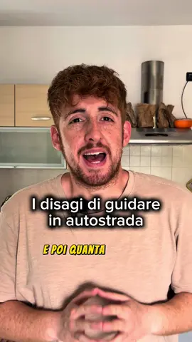 Raga ma quanta ansia mettono i tir in autostrada?😂 #autostrada #comico #divertente #comedyvideo 