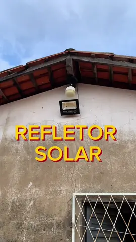REFLETOR SOLAR DE LED 200W Me siga no in5ta: @marcos_charles_emici #refletordeled #refletorsolar #refletorde200w #refletor
