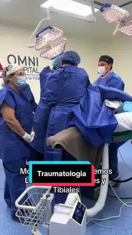 En caso de artrosis de Rodilla Severa cuando las medidas conservadoras ya no funciona las prótesis de rodilla devuelven la vida al paciente eliminando el dolor después de la rehabilitación y caminando con normalidad #traumatologia #ortopedia #doctor #medicina #salud #medico #surgery #surgeon #guayaquil #guayaquil #ecuador #rodilla #artrosis 