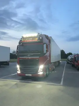 #7say #volvo #evro6 #fh16540 #schmitzcargobull #truck #globetrotter #rek 
