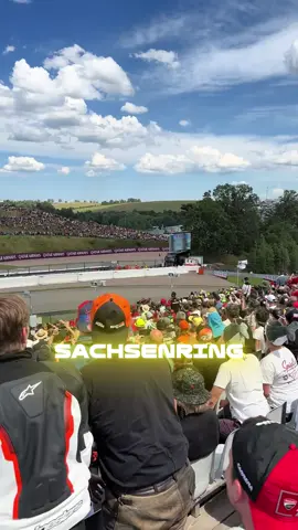 Warum du in 4 Wochen am Sachsenring sein solltest! 🔥🇩🇪 #MotoGP #Sachsenring #GermanGP #fy #fyp #viral #vr46 #mm93 #motorcycle #motivation #racing #gpbros #germany 