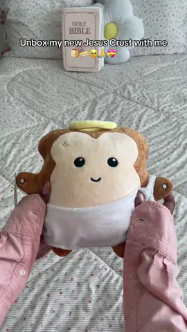 Unbox a new Jesus Crust with me 💝🧈🍞✨ #haul #girlythings #JesusCrust #unboxing