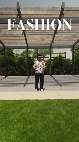 For me, fashion has never been about following rules it’s about rewriting them. It’s expression, it’s freedom, it’s me. This fit? Women’s pants. Why? Because confidence is the only thing that truly fits. If you feel good, that’s all that matters. 🧷🕶️🧵🖤 Shout out to @theedgeoffilmandphoto for filming this! #StyleWithoutLimits #MensFashion #FashionIsArt #OOTD #BreakingBarriers #PersonalStyle #fashionfridays