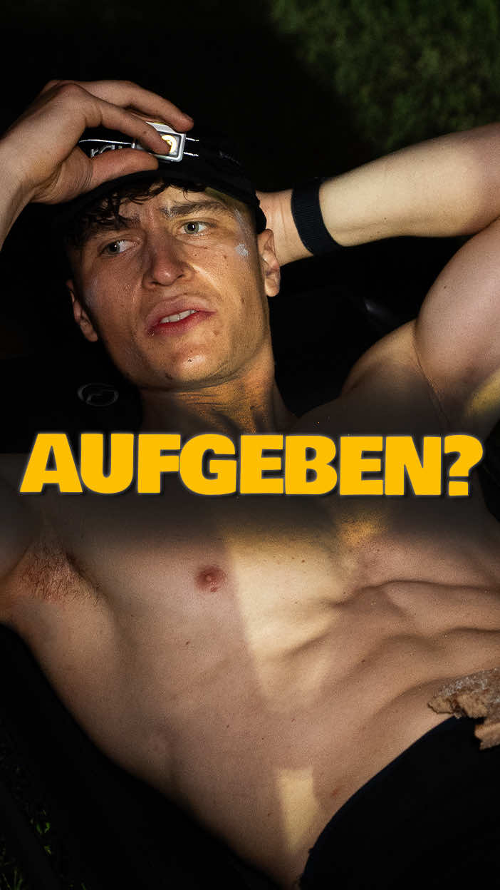 Alles ist temporär. Bei meinem 382km-Ultra in Texas war das mein Gamechanger: Nicht Training, nicht Talent – sondern dieser eine Gedanke. Der Moment, in dem du aufgeben willst, geht vorbei. Die Entscheidung, weiterzumachen, bleibt.