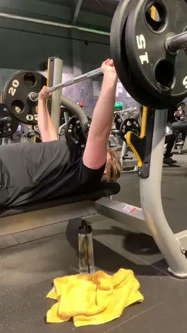 90kg x 4 #foryou #gym #foryoupagе #strong #fyp 