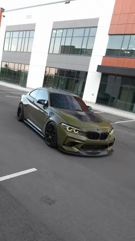 I feel like a npc filming like this