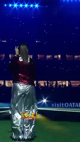أبطال الكرة... إلى المسرح من جديد!⚽🎤 استعدوا لتعيشوا الحماس والإثارة مع صوت الطفولة رشا رزق، وهي تؤدي أغنية 