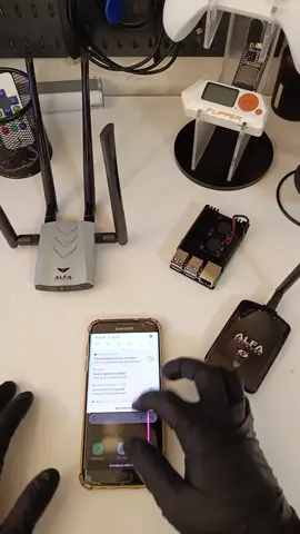 اداة واحدة تجمع كل ادواة الإختراق #wifi #progragamer #kalilinux #nethunter #kalilinux #hackinggadgets #امن_سيبراني #cybersecurity 