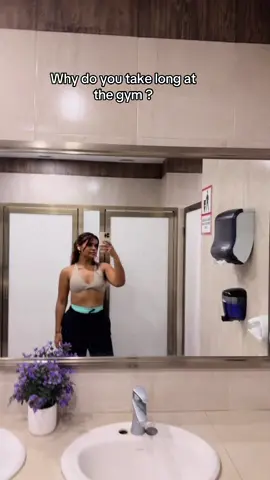 I need to hide from the camera 🤣#gym#fyp#GymTok