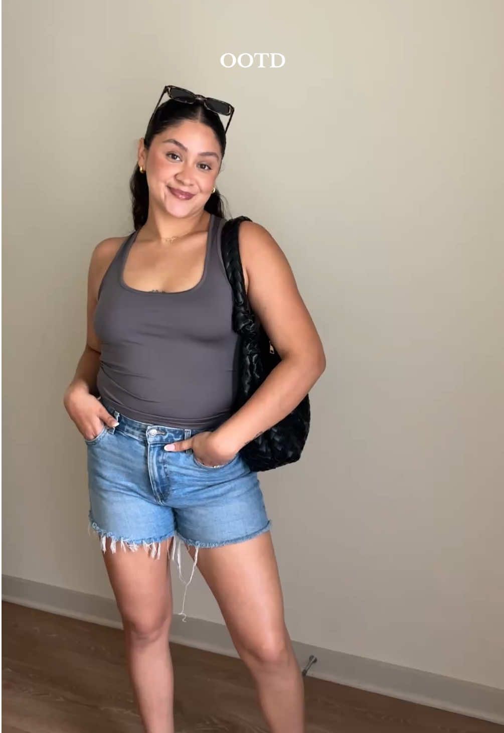 Shopping outfit  🩶☁️🛍️💫 #OOTD#outfitoftheday#simpleoutfit#casualoutfits#whatiworetoday#momootd#shoppingoutfit#trendying#summeroutfit