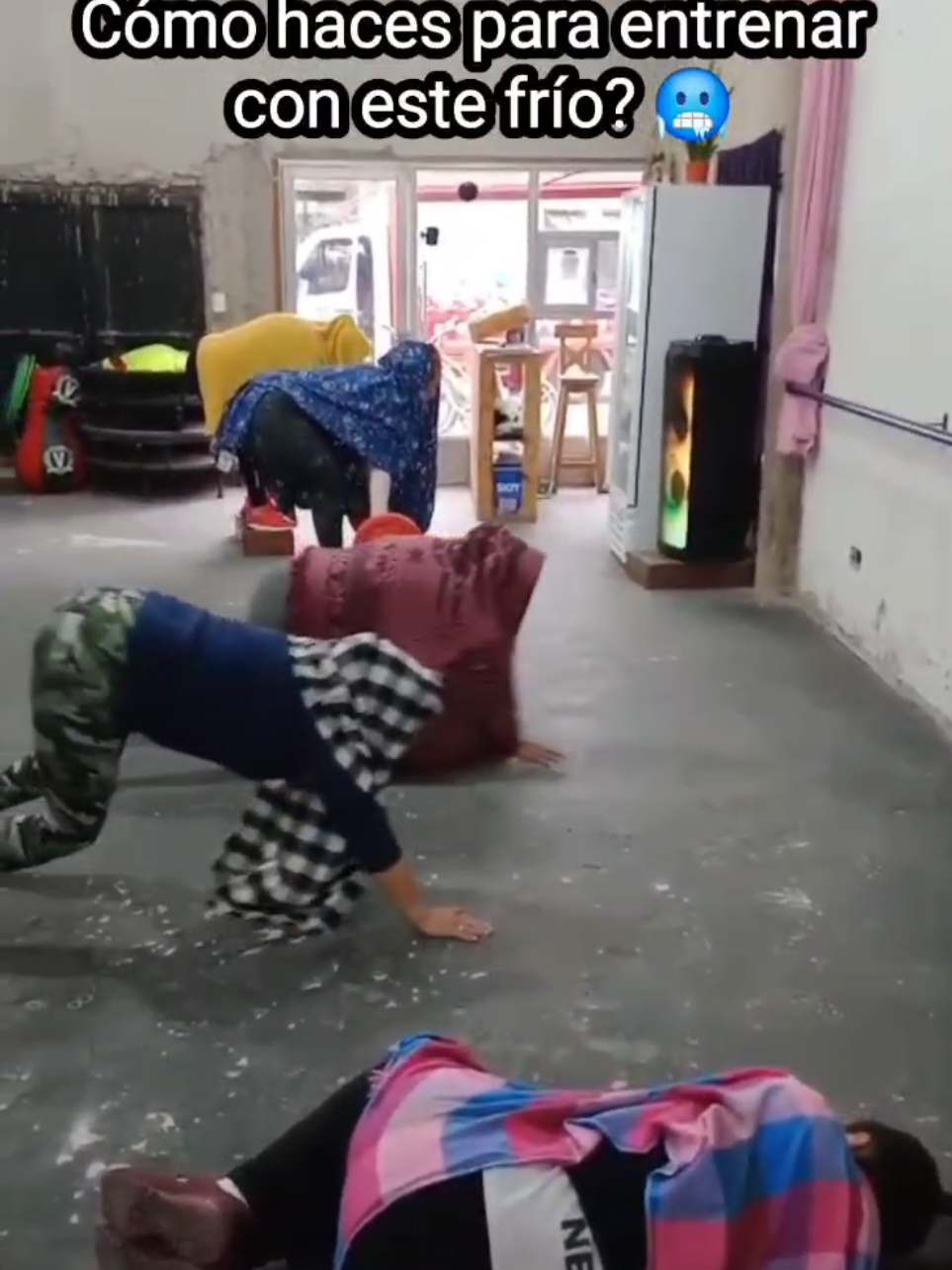invierno no te tenemos miedo ✋🏻 #frioooooooo🥶🥶🥶🥶🥶  #gymhumor #GymTok #gimnasiomotivacion #humor #invierno 