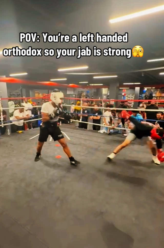 El Corto Explosivo. #leftdakid #boxing #nyc #jab 